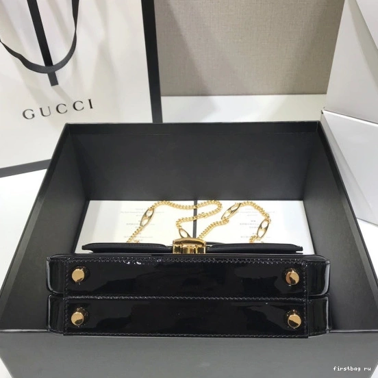 First bag ru GUCCI Sylvie handle mini patent 1969 bag top leather 0817